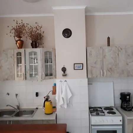 Nevena Apartman